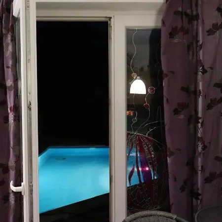 Disco Desire Holiday home Kras